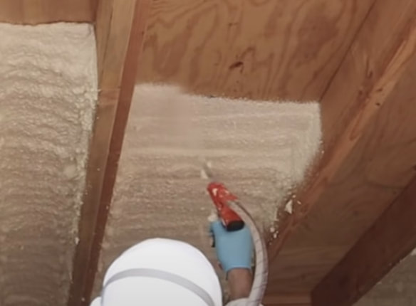 ceiling spray foam insulation milwaukee, wi